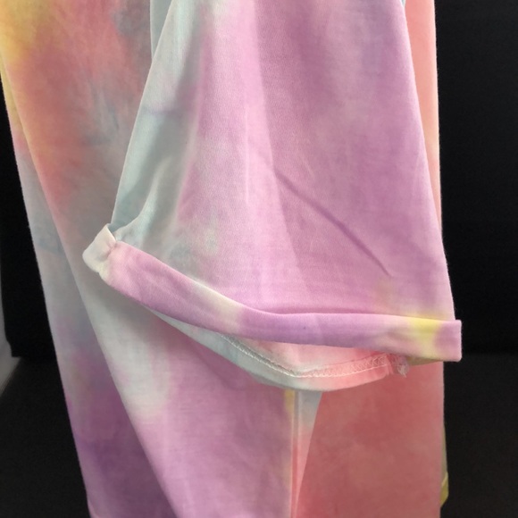 Shein tee shirt - Picture 3 of 7